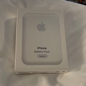 MagSafe Battery Pack NWT